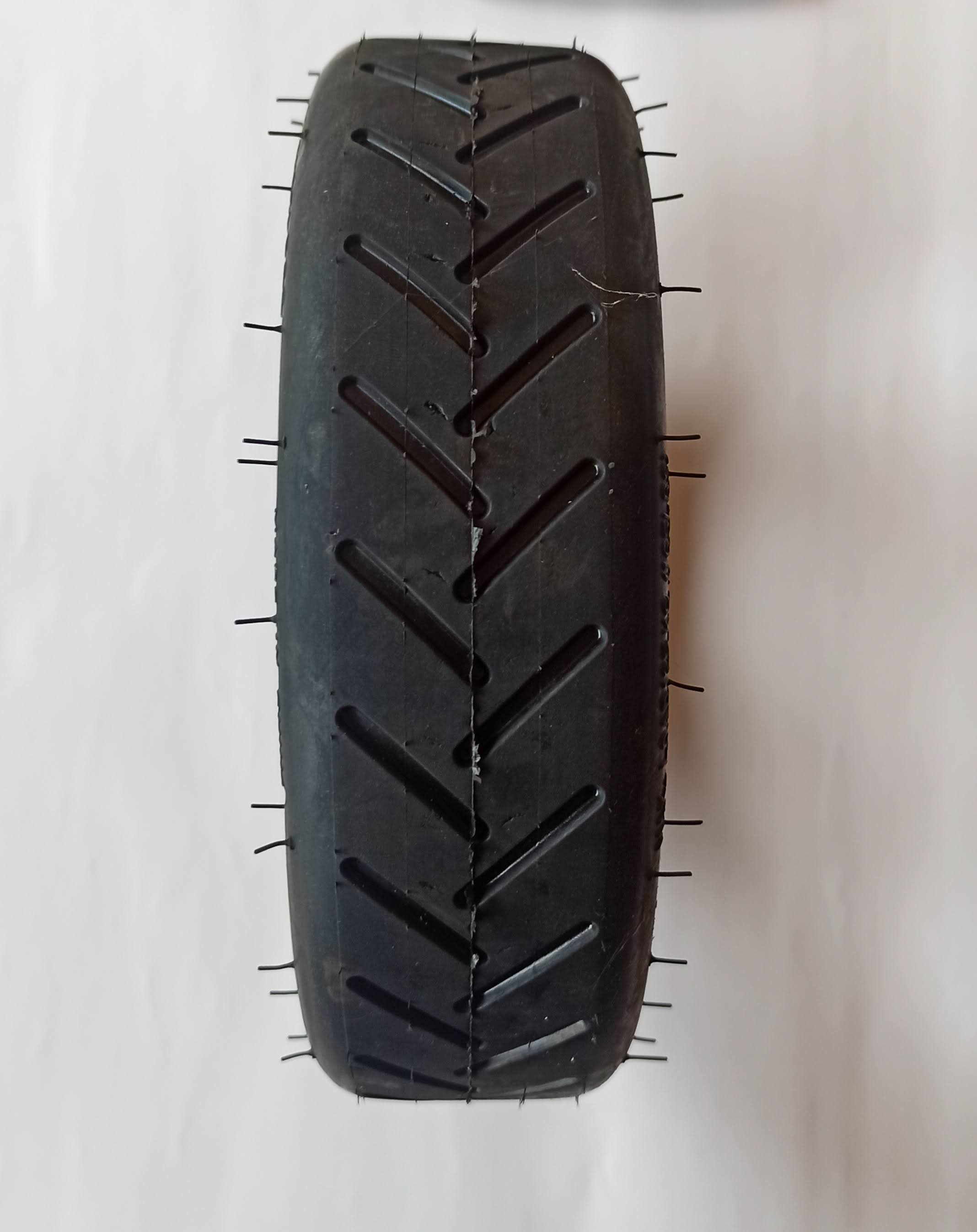 Гума 8 1/2х2 2