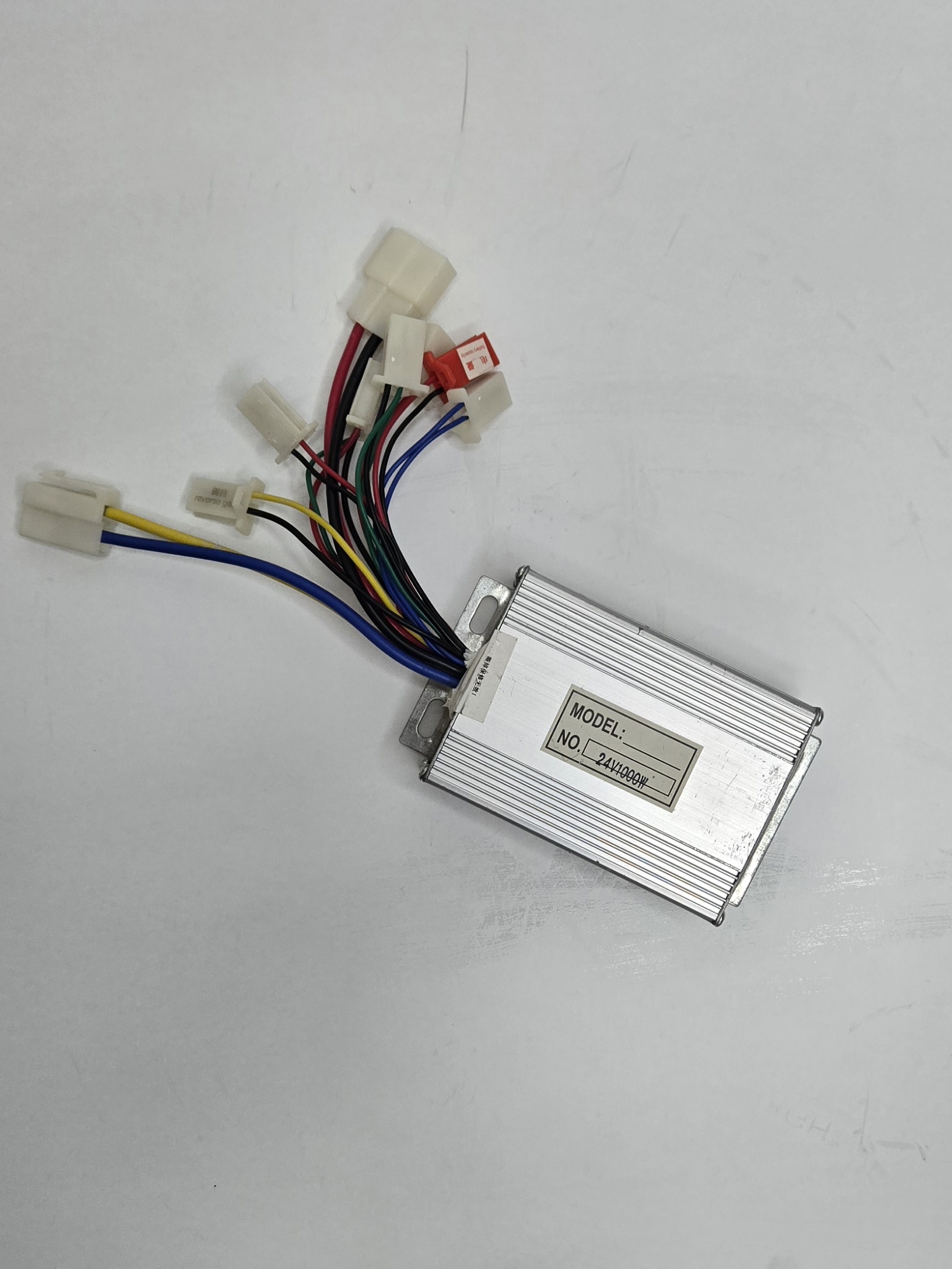Четков контролер 24V 1000W